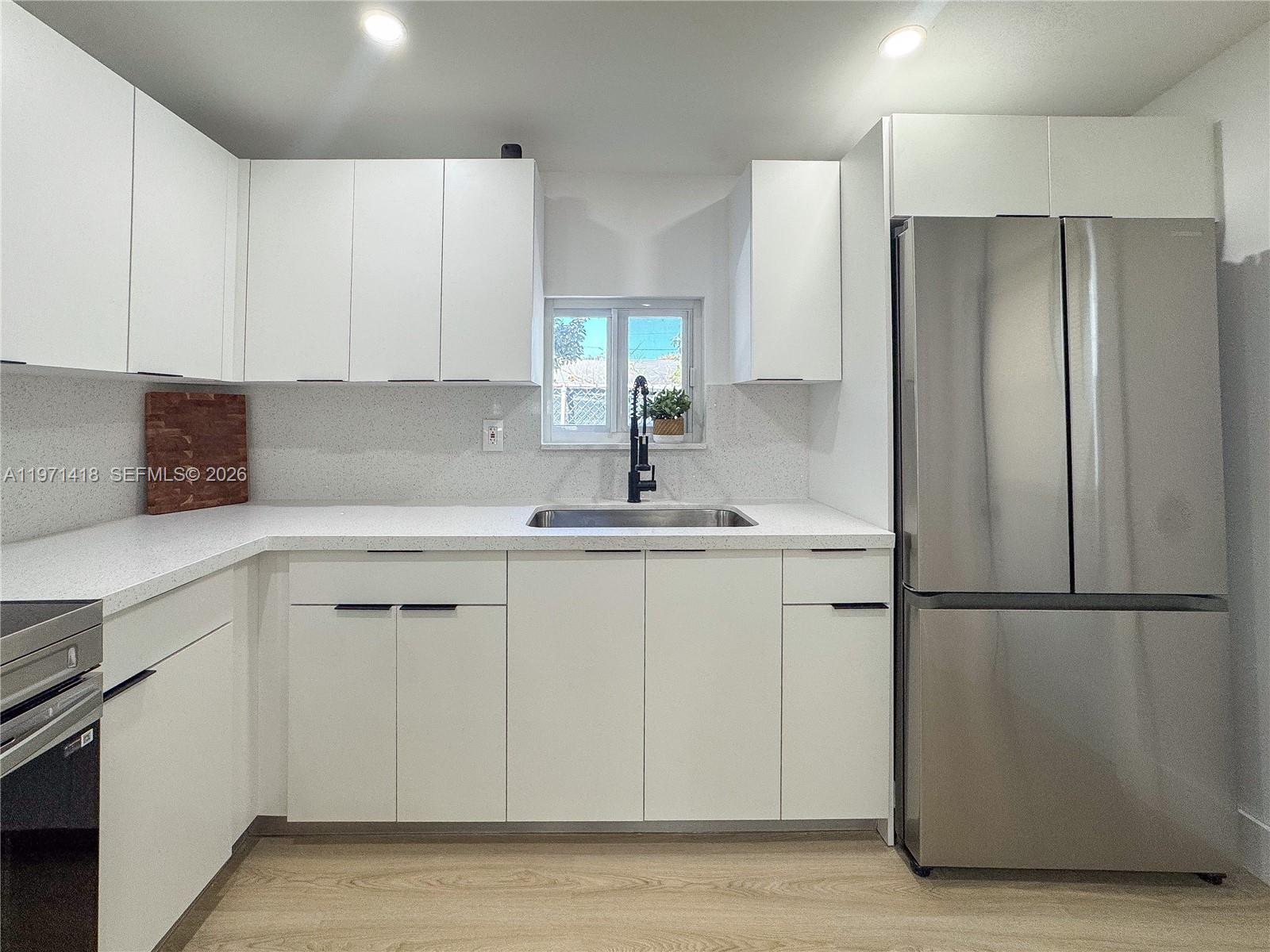 MIDWAY PARK - Residential