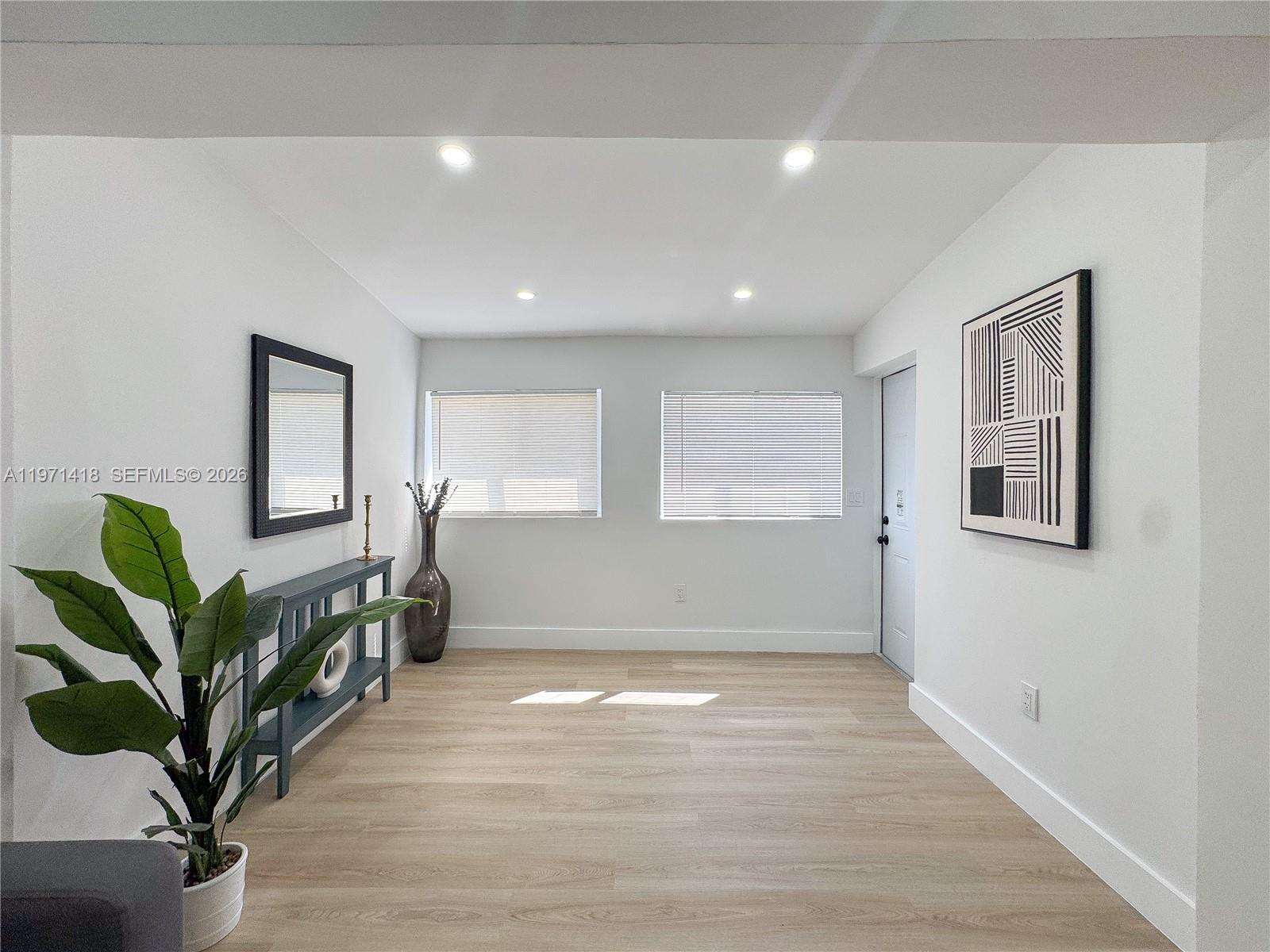 MIDWAY PARK - Residential