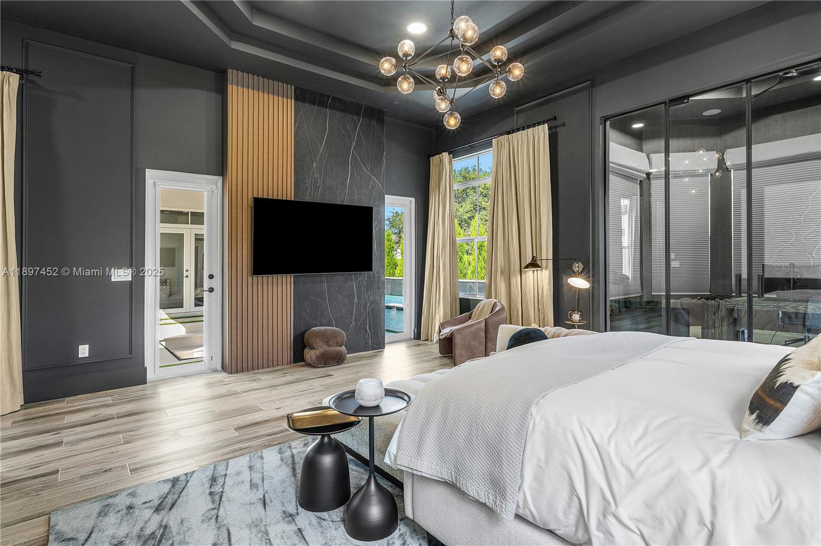 FLAMINGO ROAD ESTATES - Residential