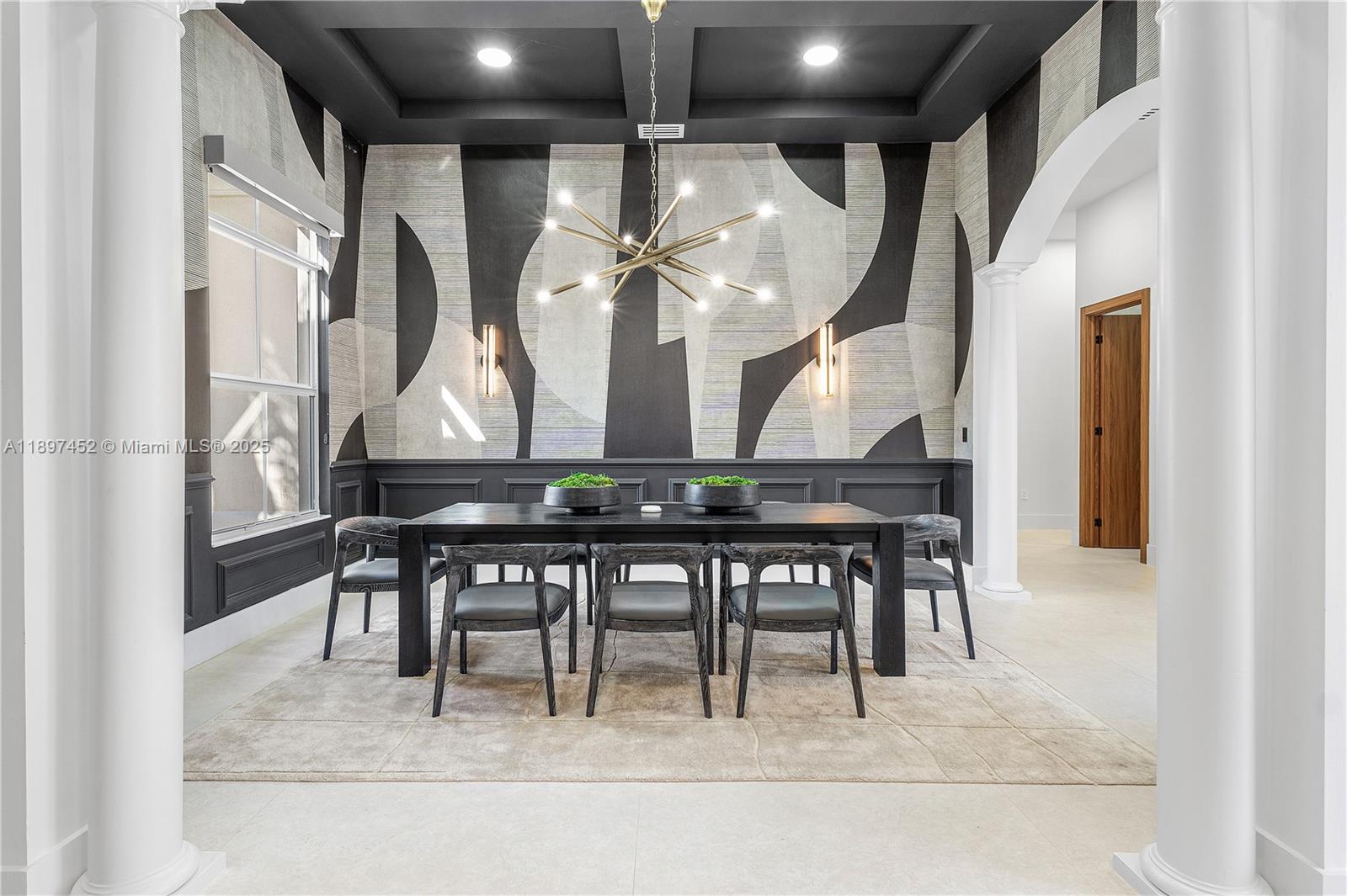 FLAMINGO ROAD ESTATES - Residential