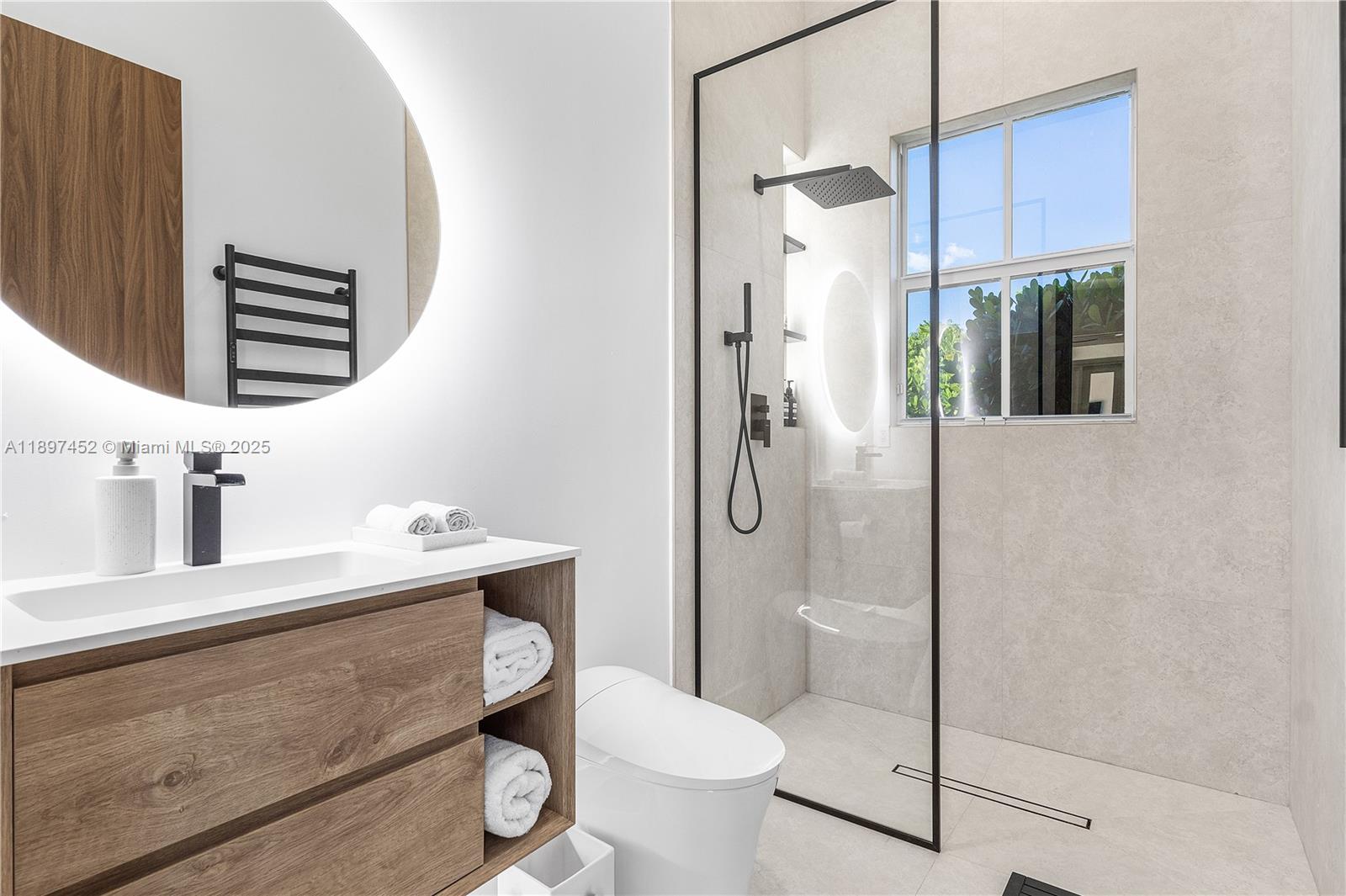 FLAMINGO ROAD ESTATES - Residential