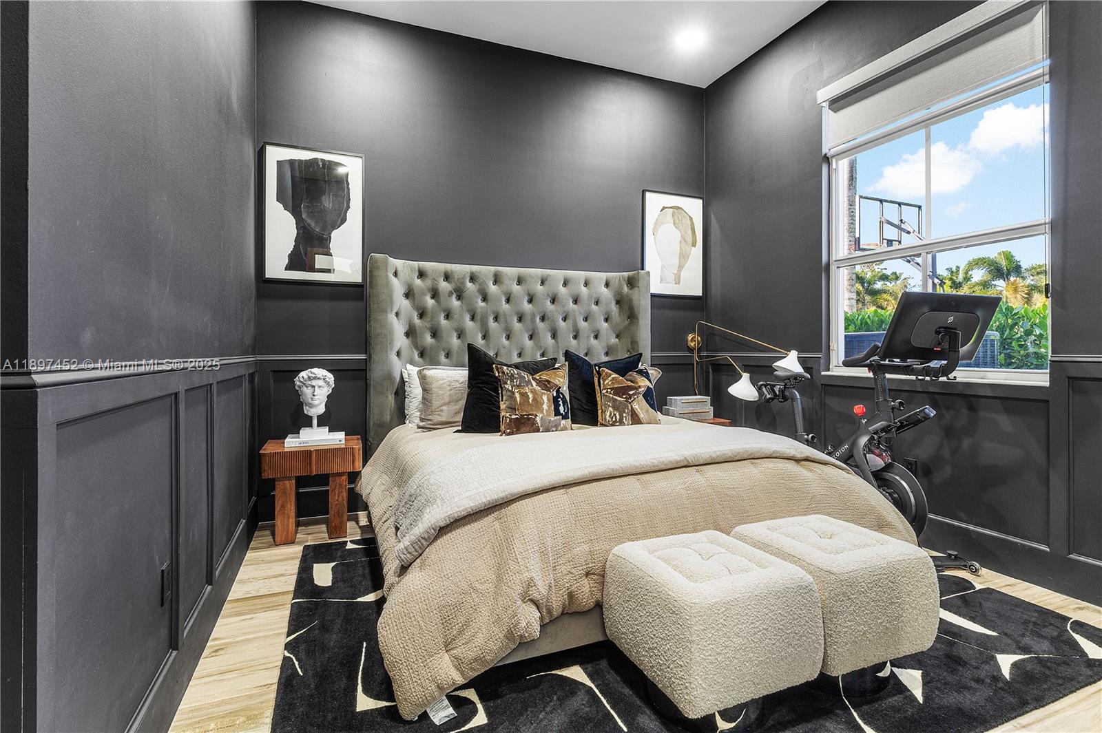 FLAMINGO ROAD ESTATES - Residential