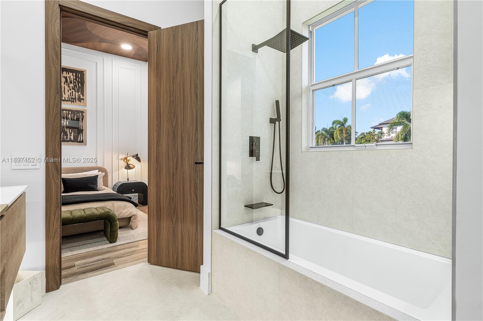 FLAMINGO ROAD ESTATES - Residential