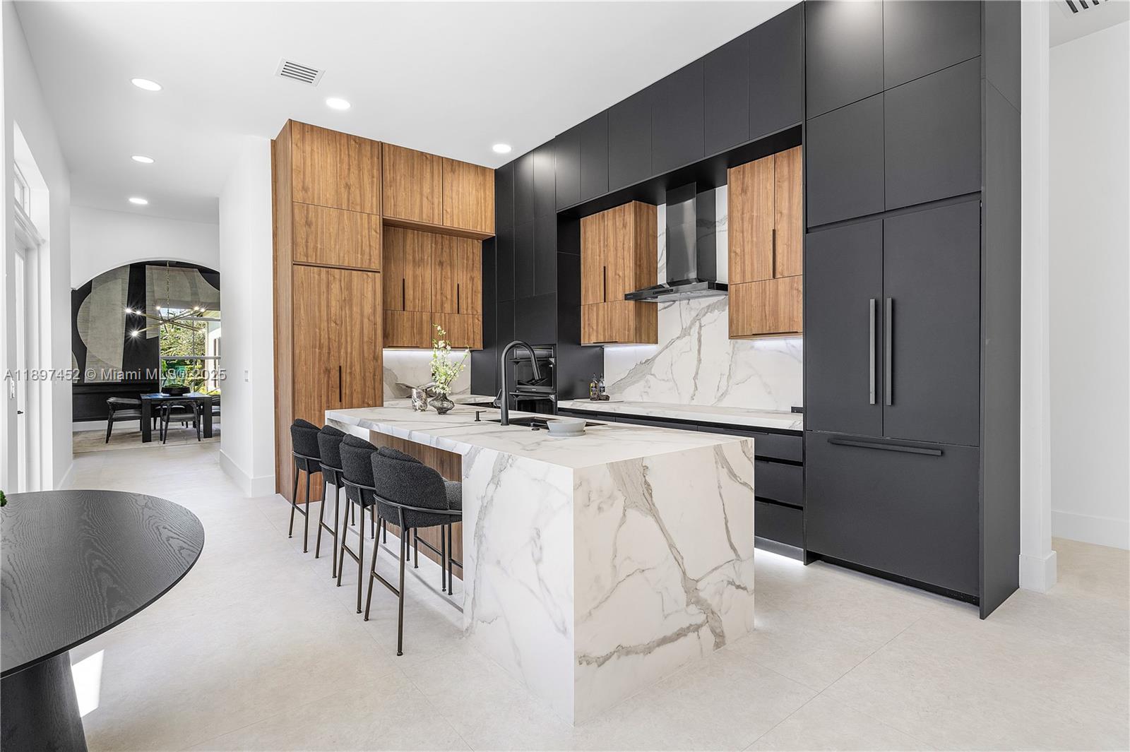 FLAMINGO ROAD ESTATES - Residential