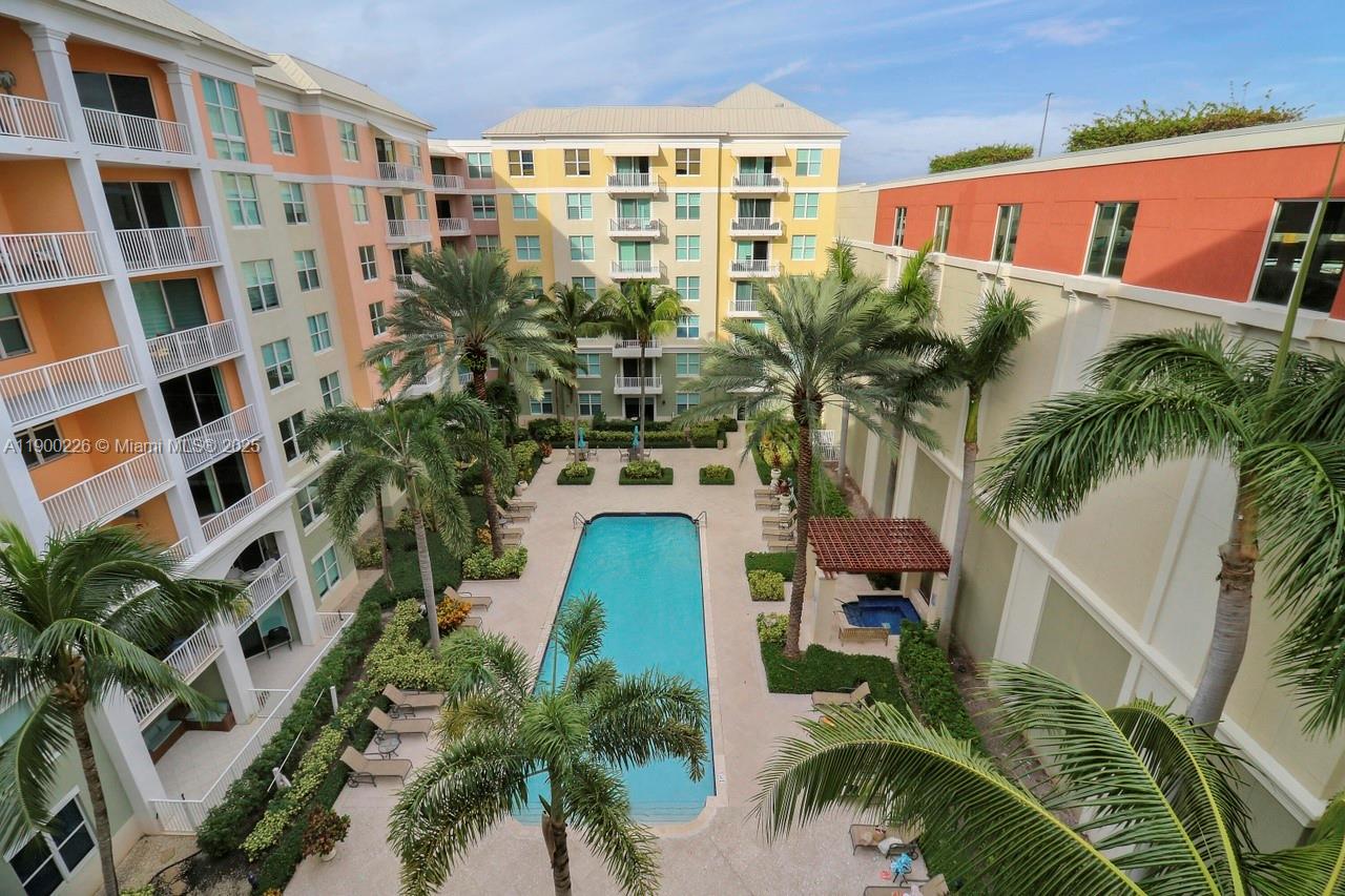 804 E Windward Way 618