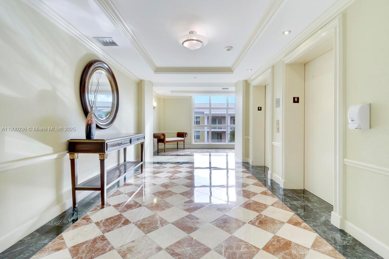 MOORINGS AT LANTANA CONDO - Residential