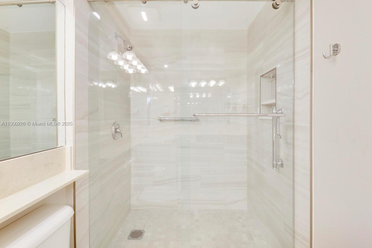 MOORINGS AT LANTANA CONDO - Residential