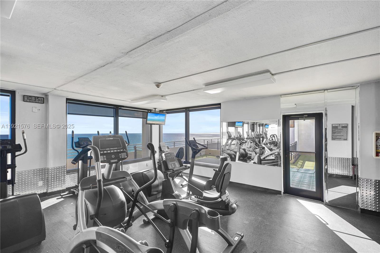 Ocean Plaza Condo - Residential