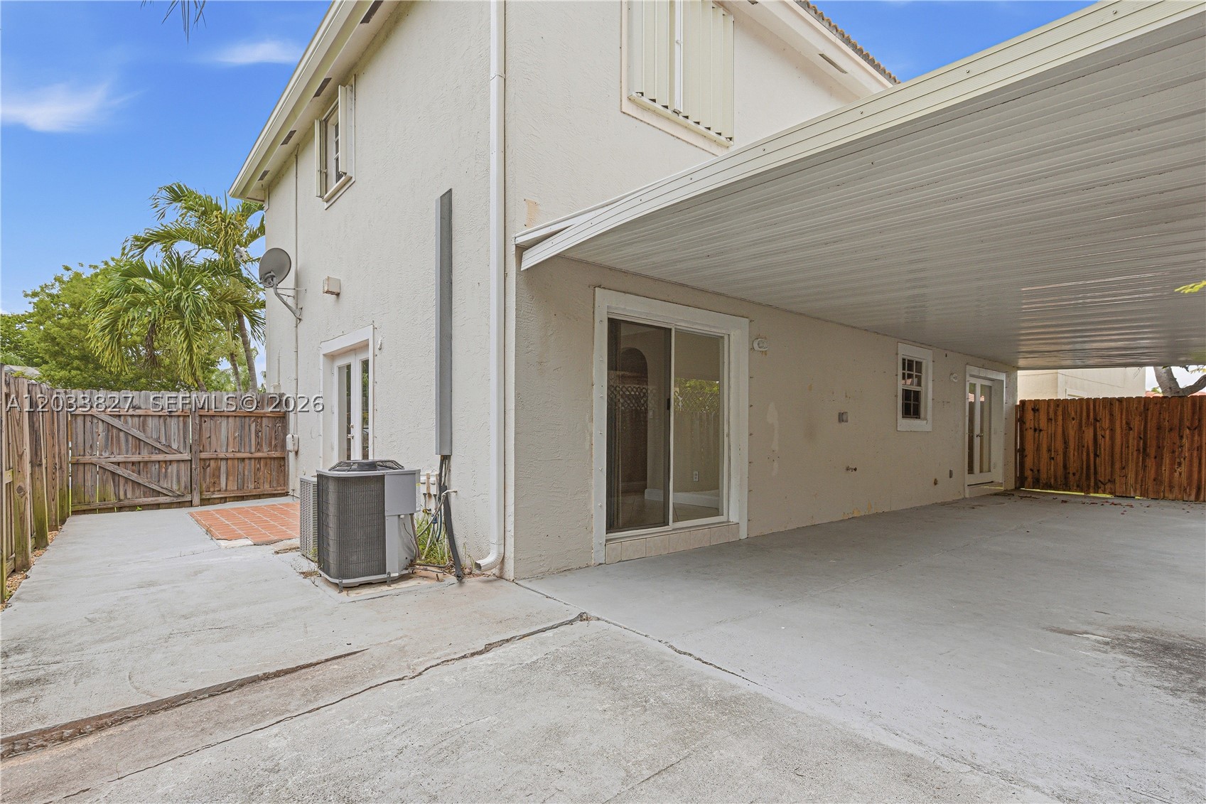 9121 SW 215th Ter