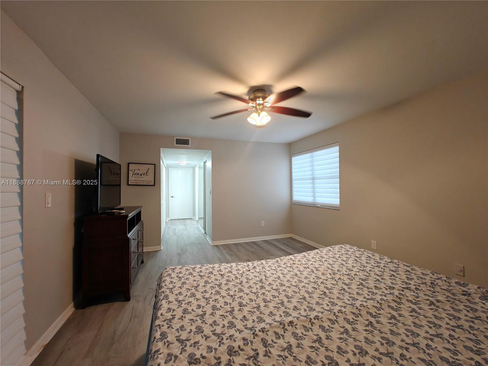 SUMMERTREE VILG CALIF CL - Residential