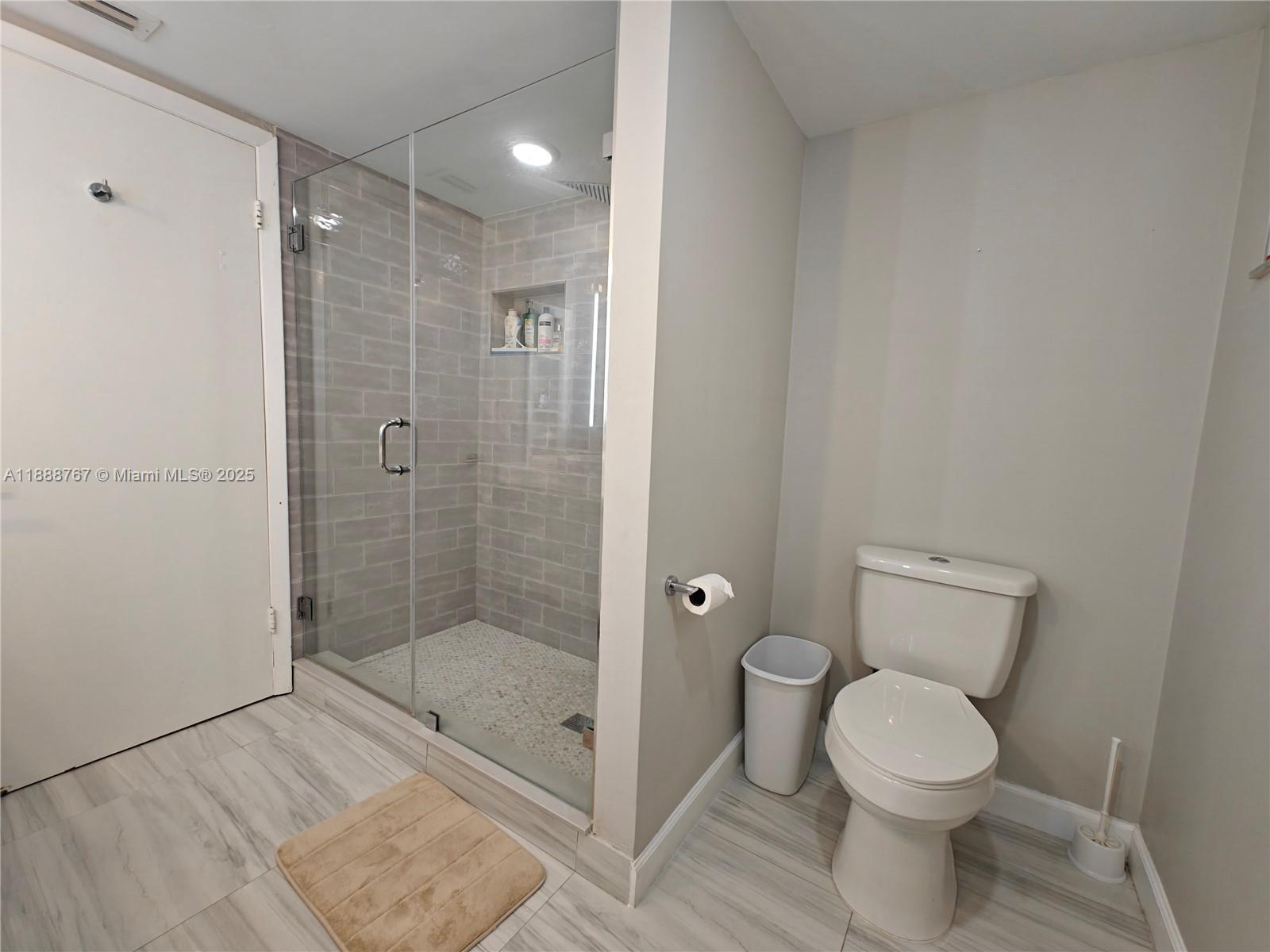 SUMMERTREE VILG CALIF CL - Residential