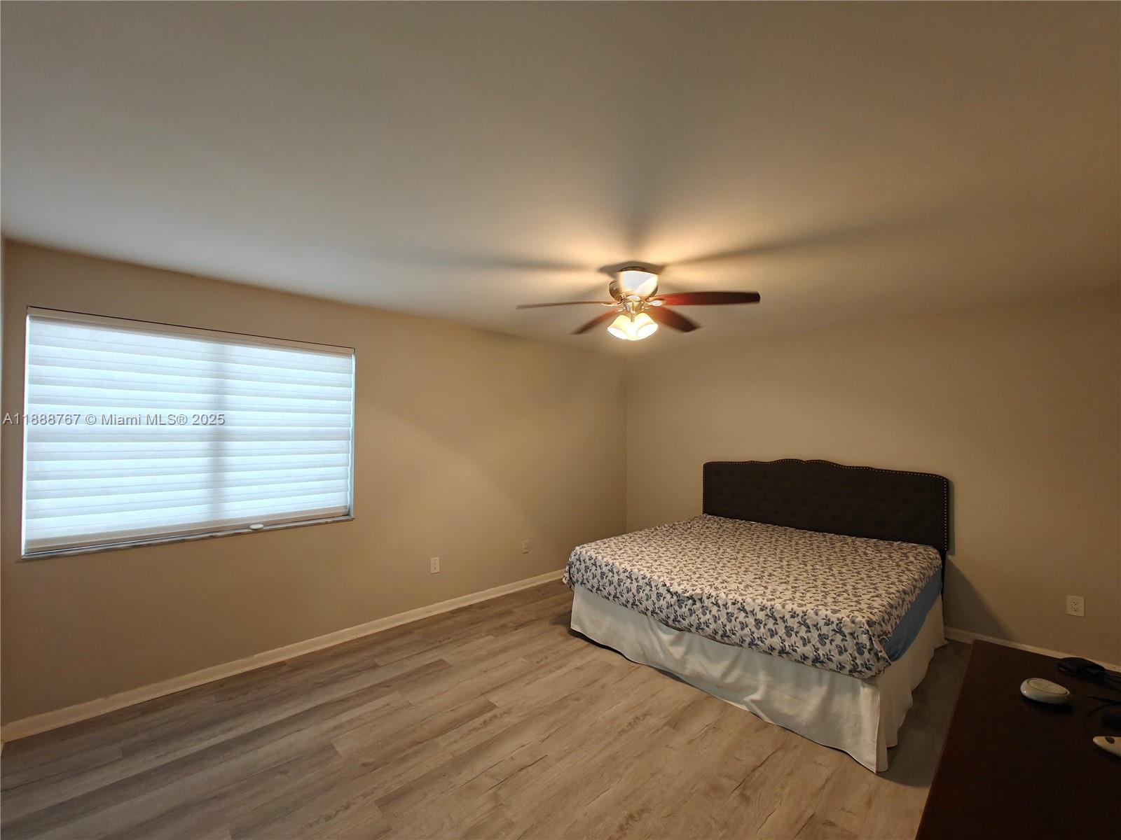 SUMMERTREE VILG CALIF CL - Residential