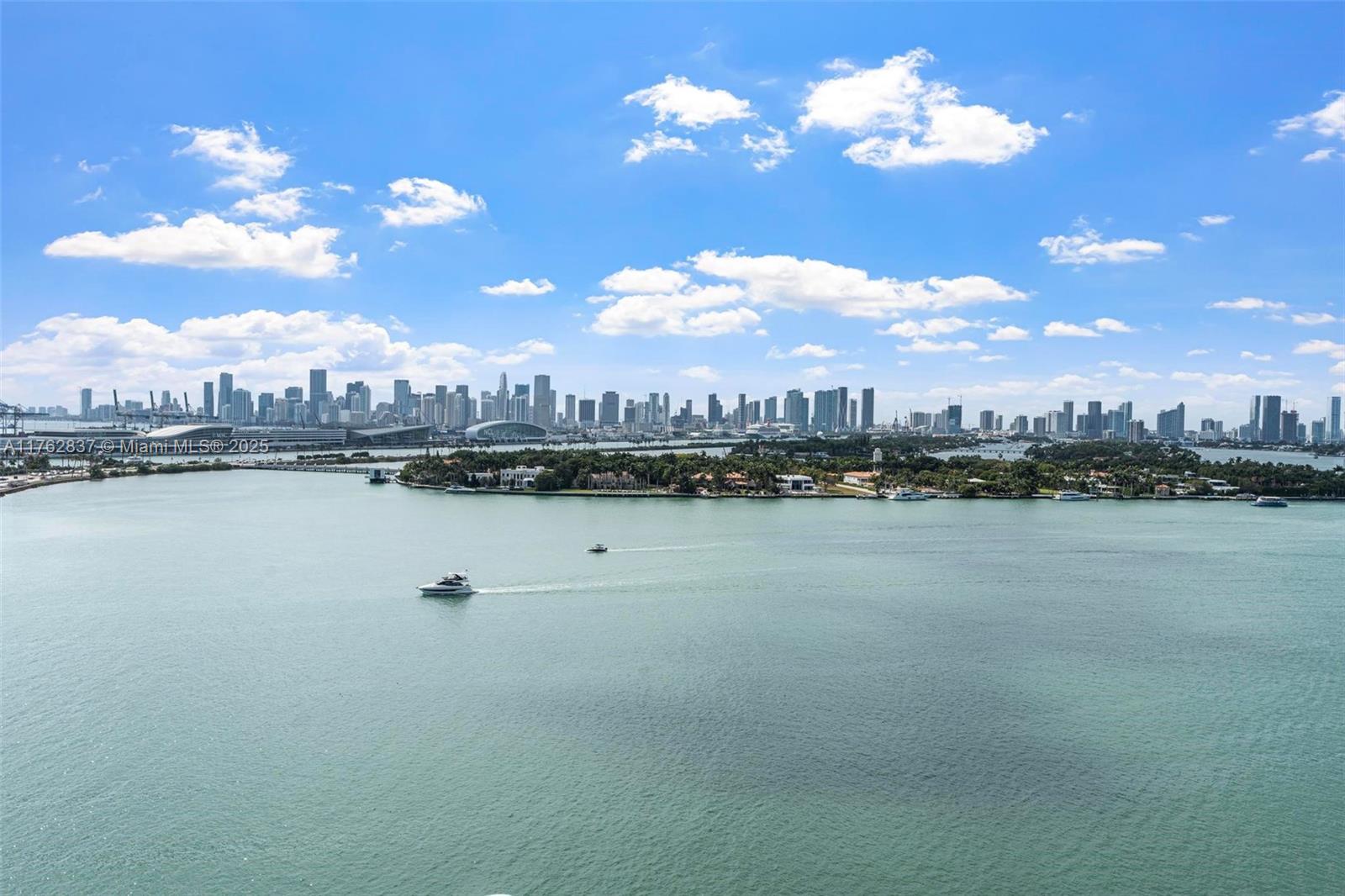 520 West Ave 1604, Miami Beach, Miami-Dade County, Florida - 2 Bedrooms  
2 Bathrooms - 