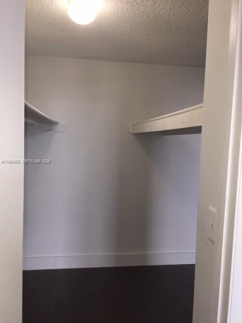 MONTECARLO CONDO - Residential