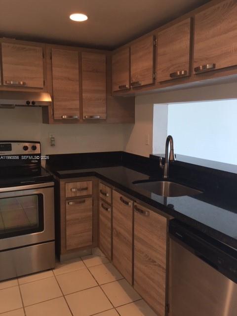 MONTECARLO CONDO - Residential