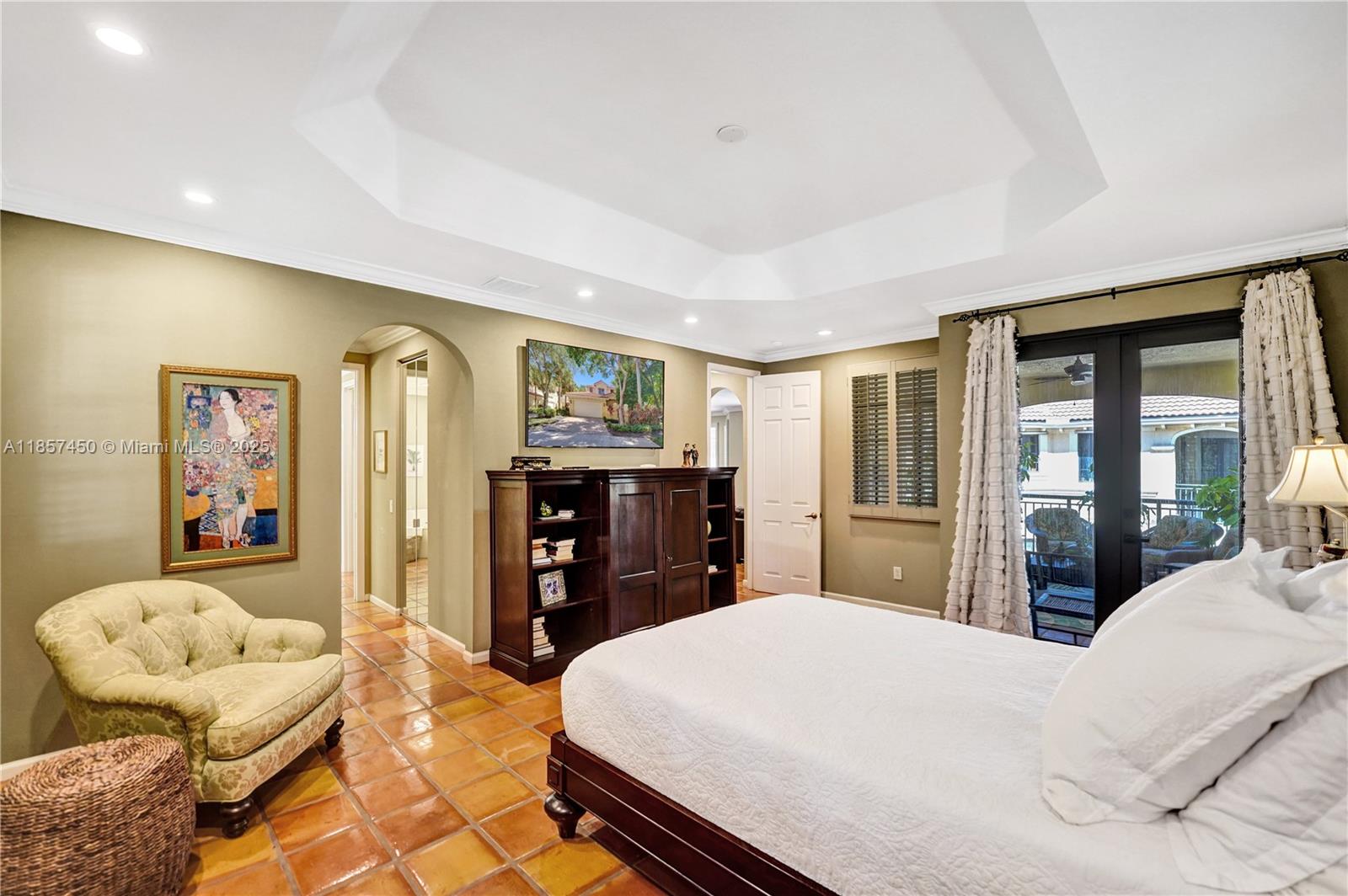 MARIPOSA POINTE AT WESTON - Residential