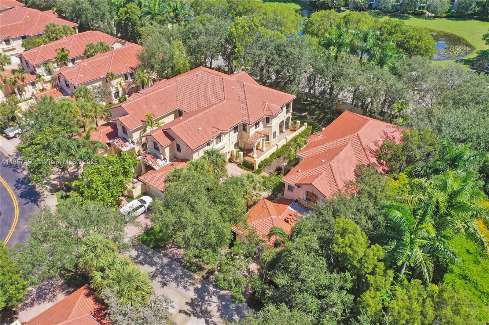 MARIPOSA POINTE AT WESTON - Residential