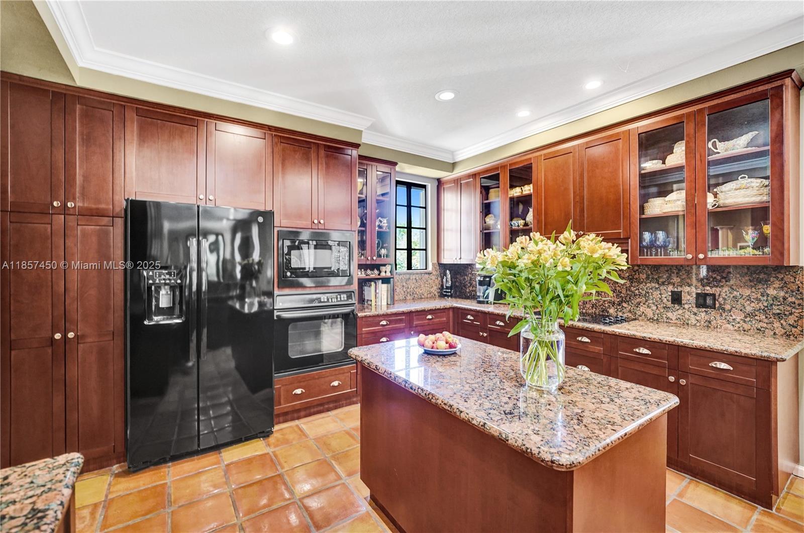 MARIPOSA POINTE AT WESTON - Residential