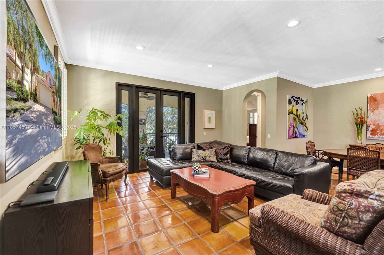 MARIPOSA POINTE AT WESTON - Residential