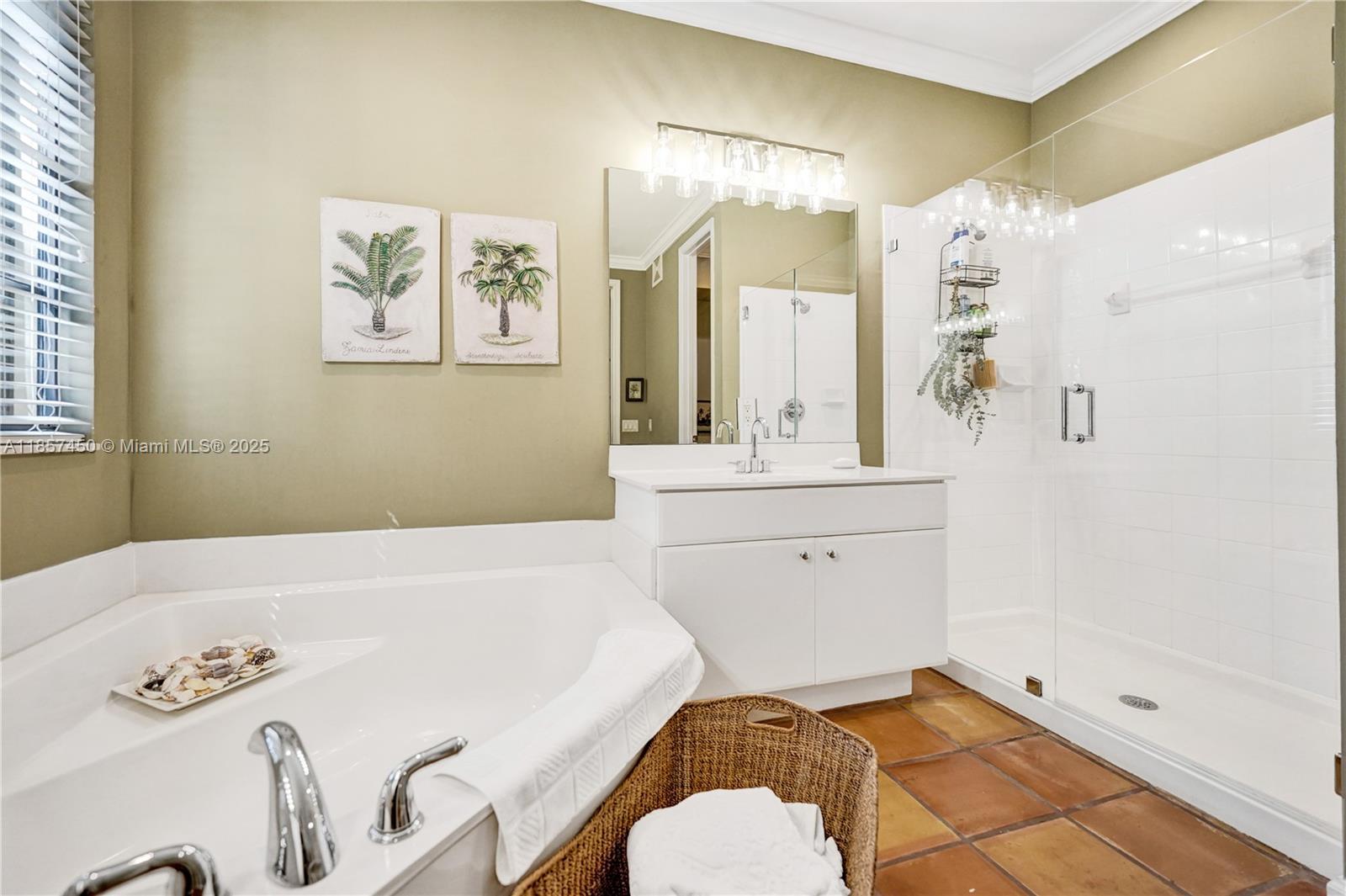 MARIPOSA POINTE AT WESTON - Residential