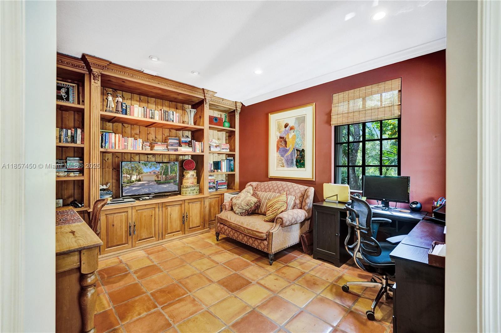 MARIPOSA POINTE AT WESTON - Residential