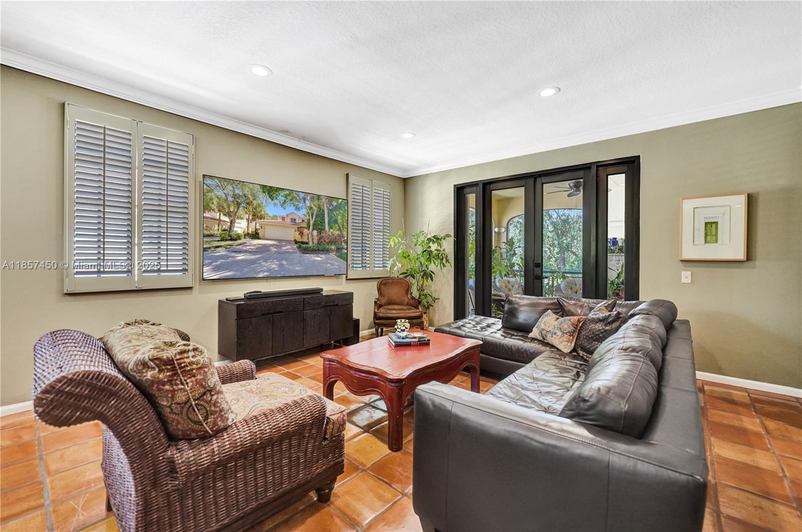 MARIPOSA POINTE AT WESTON - Residential