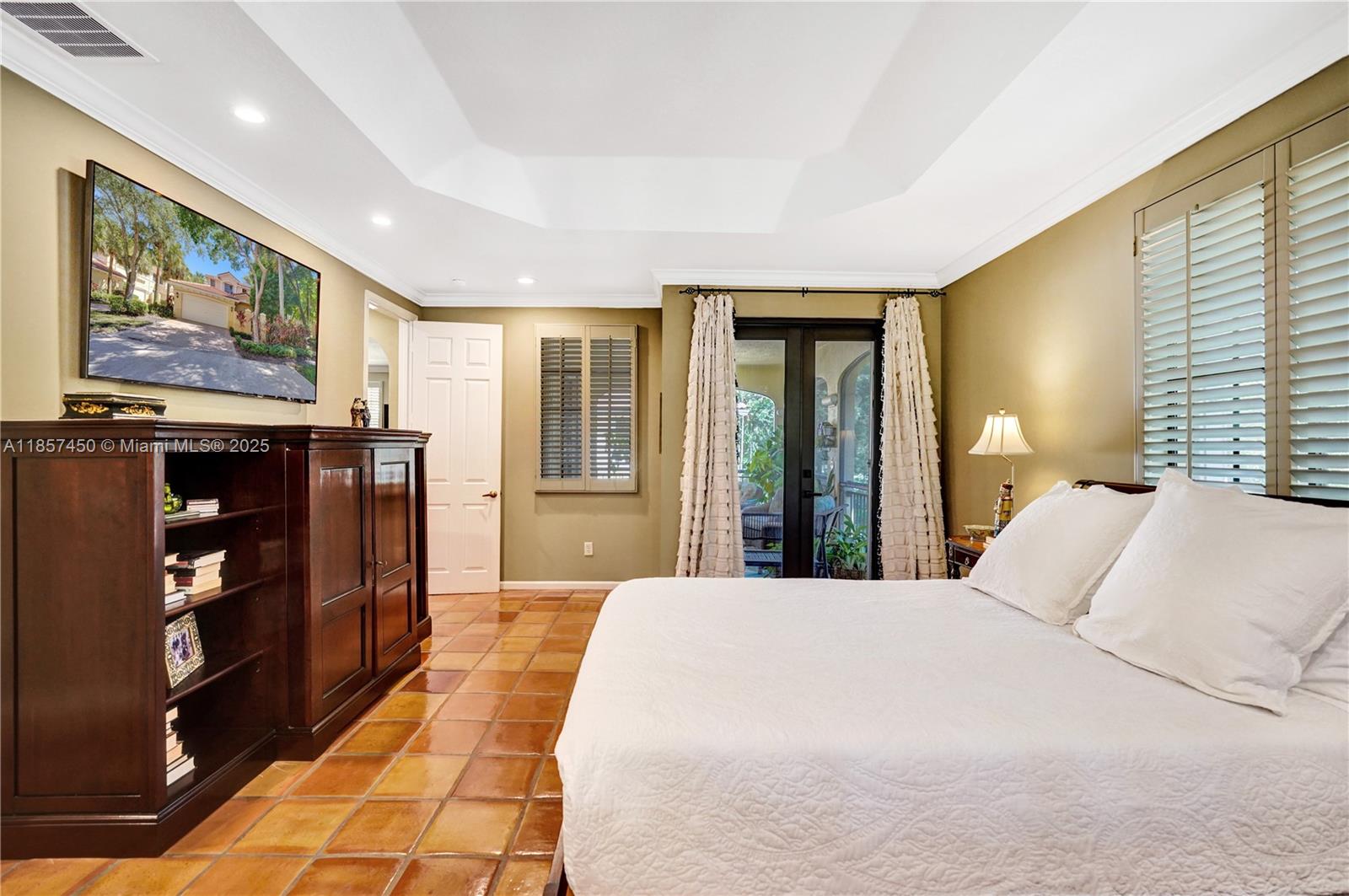 MARIPOSA POINTE AT WESTON - Residential