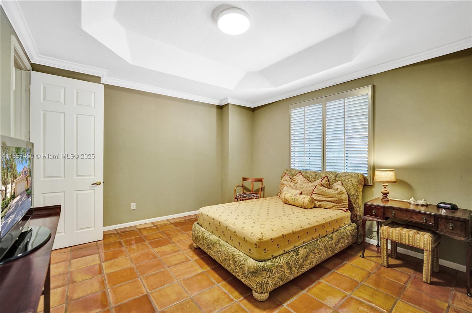 MARIPOSA POINTE AT WESTON - Residential