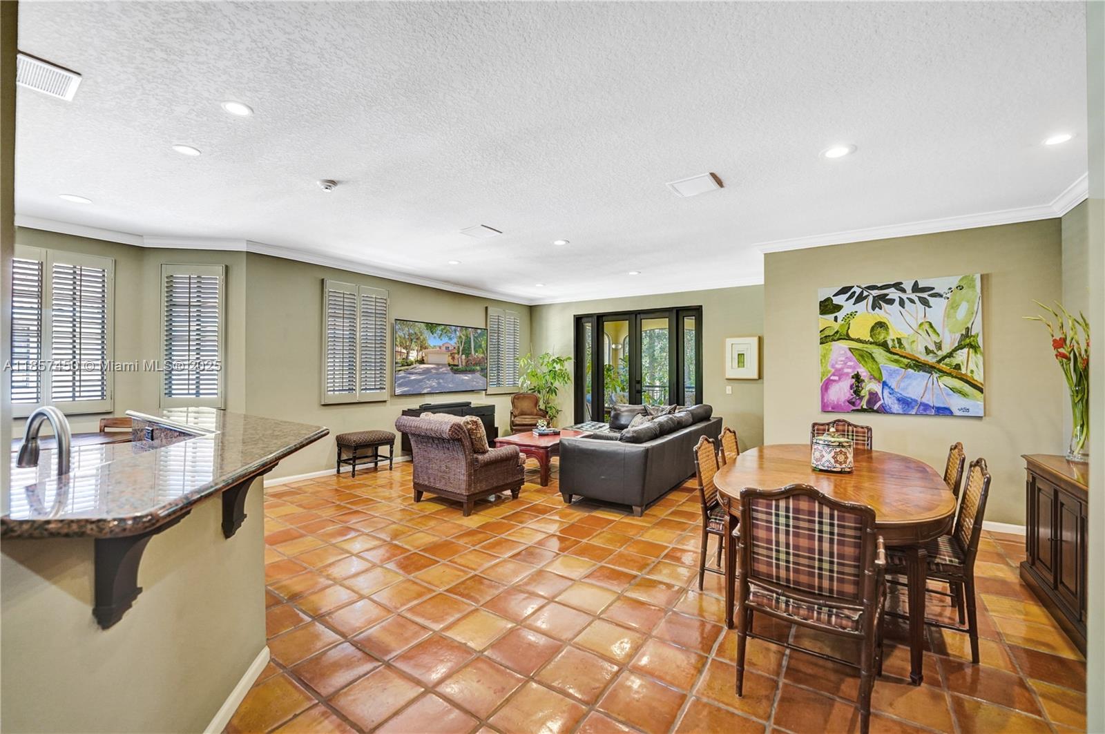 MARIPOSA POINTE AT WESTON - Residential