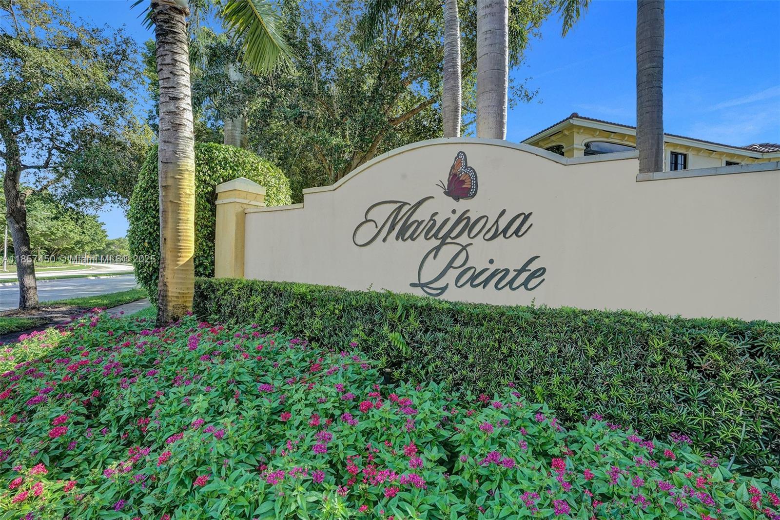 MARIPOSA POINTE AT WESTON - Residential