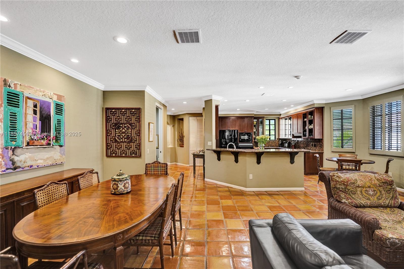 MARIPOSA POINTE AT WESTON - Residential