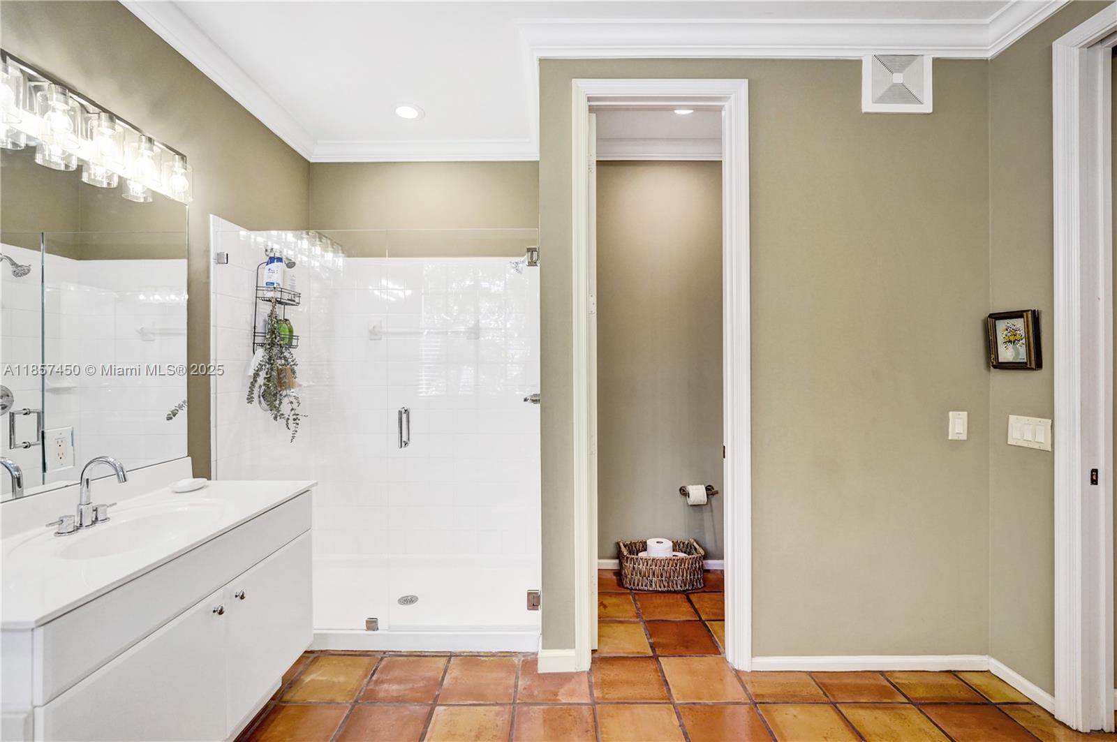 MARIPOSA POINTE AT WESTON - Residential