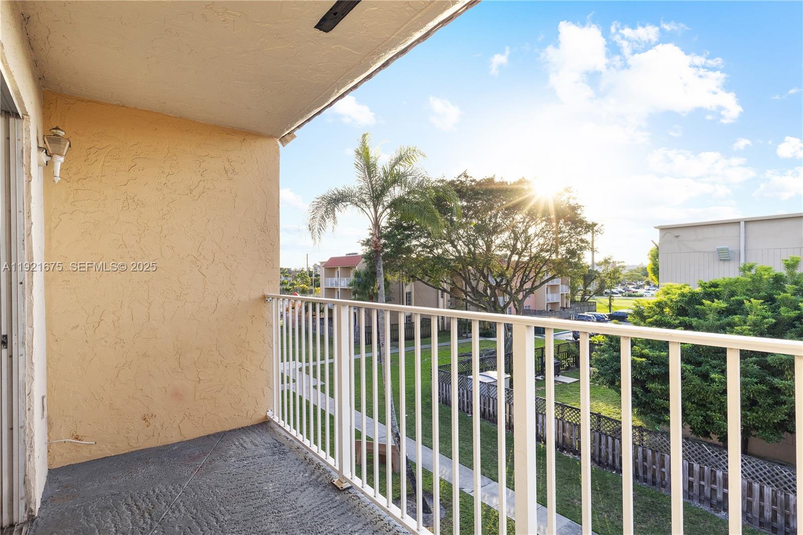 DORAL GARDENS II CONDO - Residential Lease