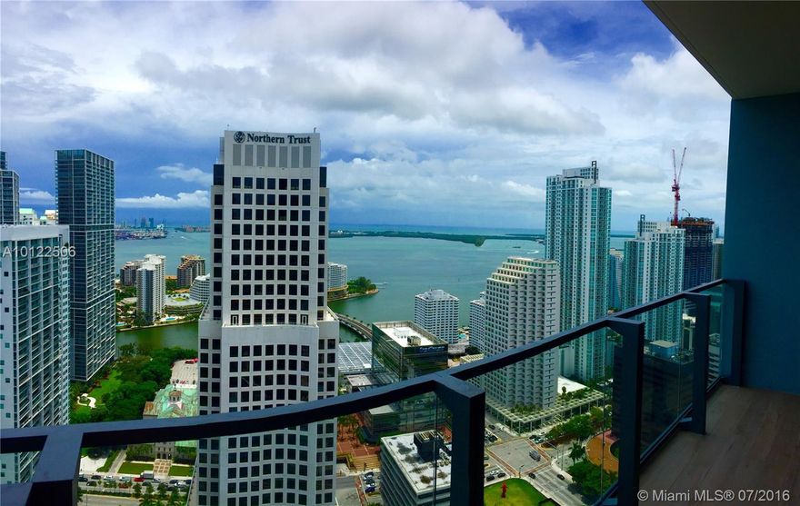 Beautiful fully-furnished and decorated 1/1.5 apartment facing the east on the 12th floor. All furniture is Tui lifestyle furniture. Modern italian kitchen cabinets and bathrooms by Italkraft, 48-bottle temperature-controlled wine storage, floor to ceiling sliding glass doors. Half-acre amenity deck which includes tropical gardens, bbq grills, two swimming pools, outdoor & indoor fitness and children's play area. Pets not allowed for tenants. One parking space. 24/7 valet, 4 FREE per day for guests.