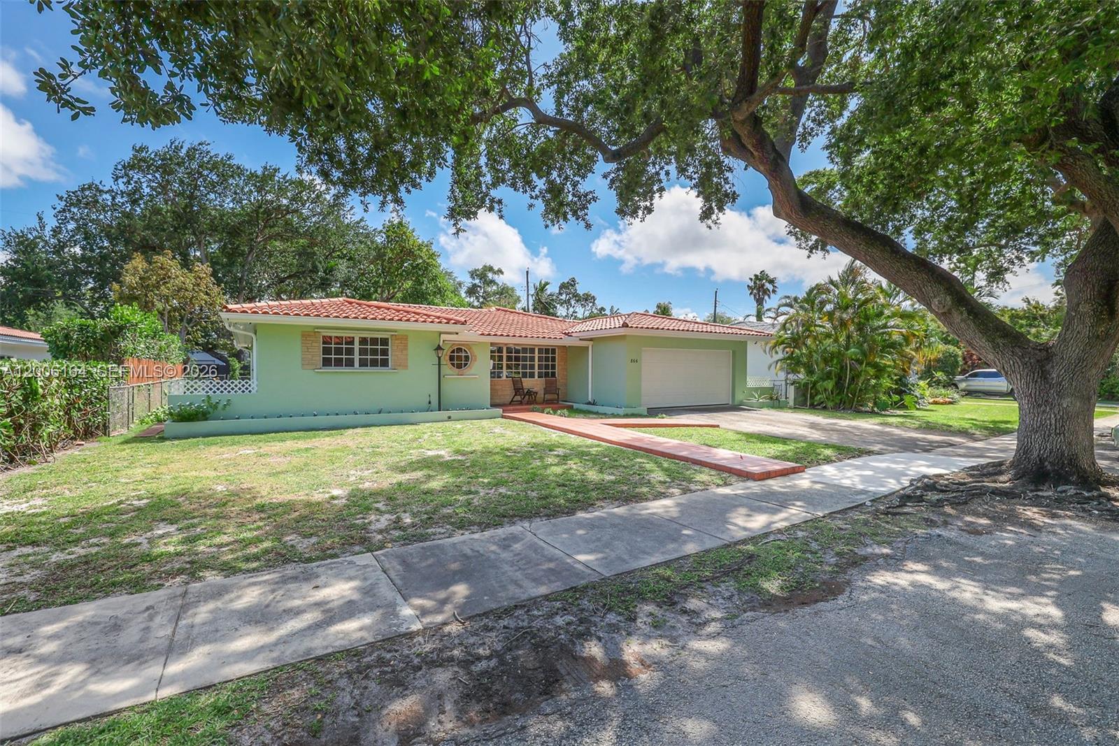 MIAMI SHORES SEC 3 - Residential