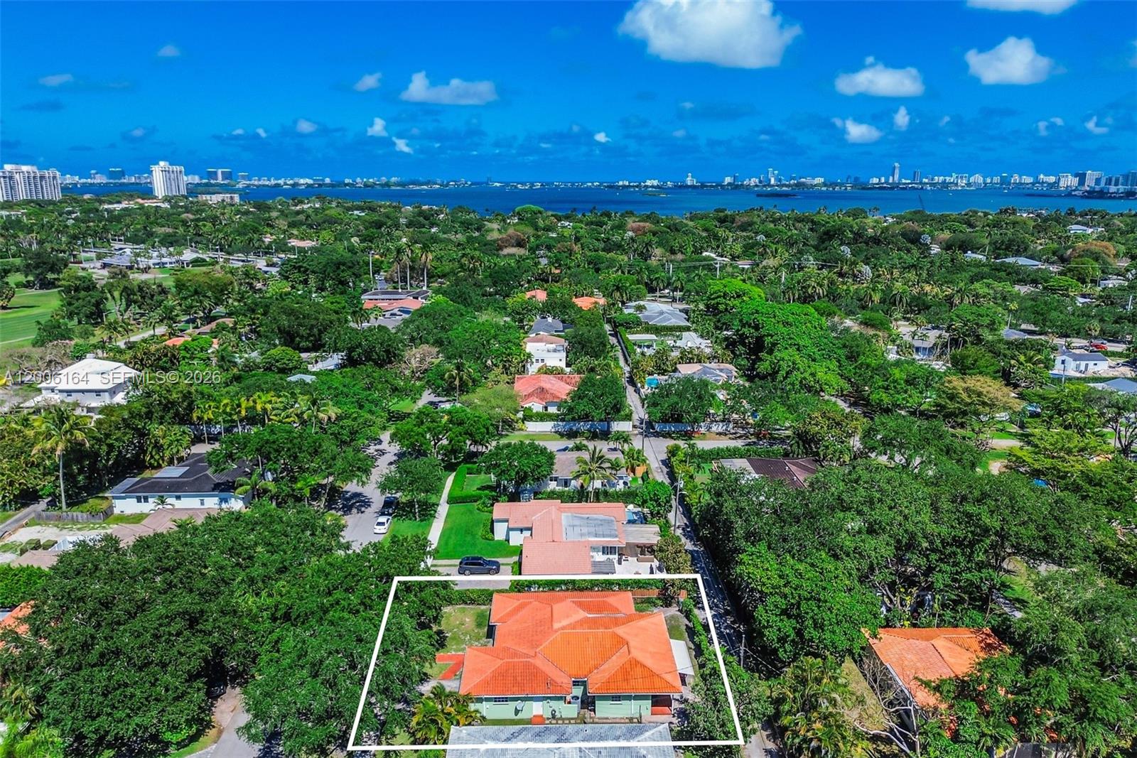 MIAMI SHORES SEC 3 - Residential