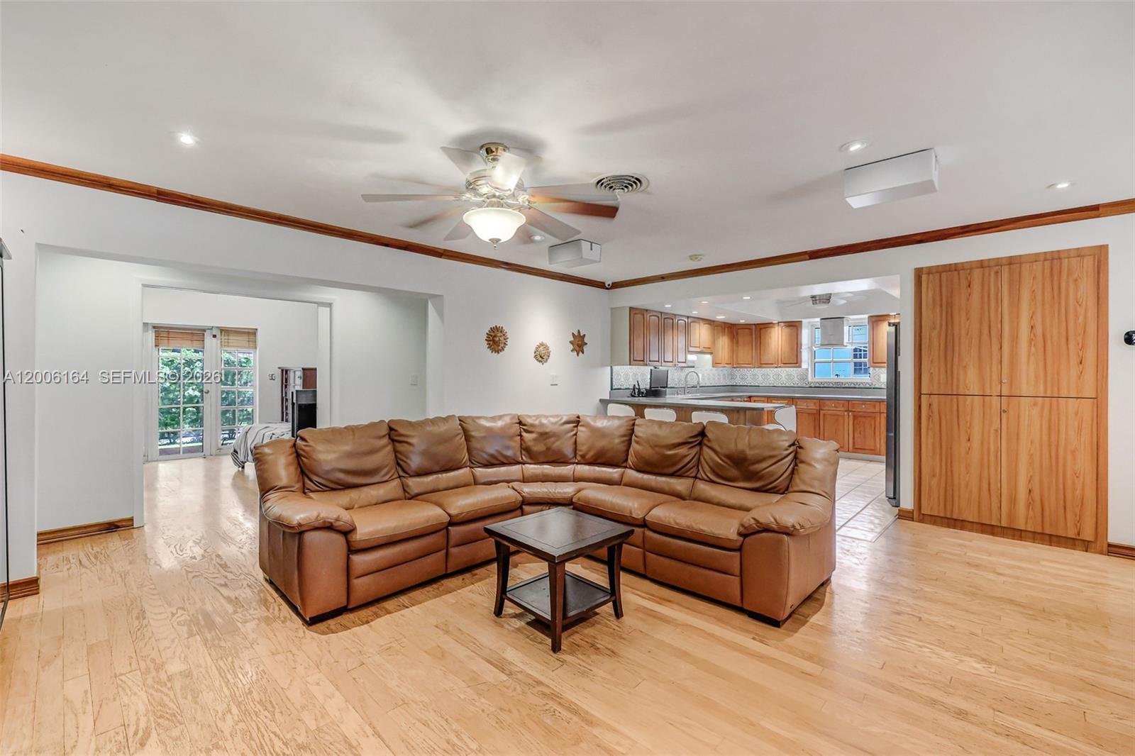 MIAMI SHORES SEC 3 - Residential