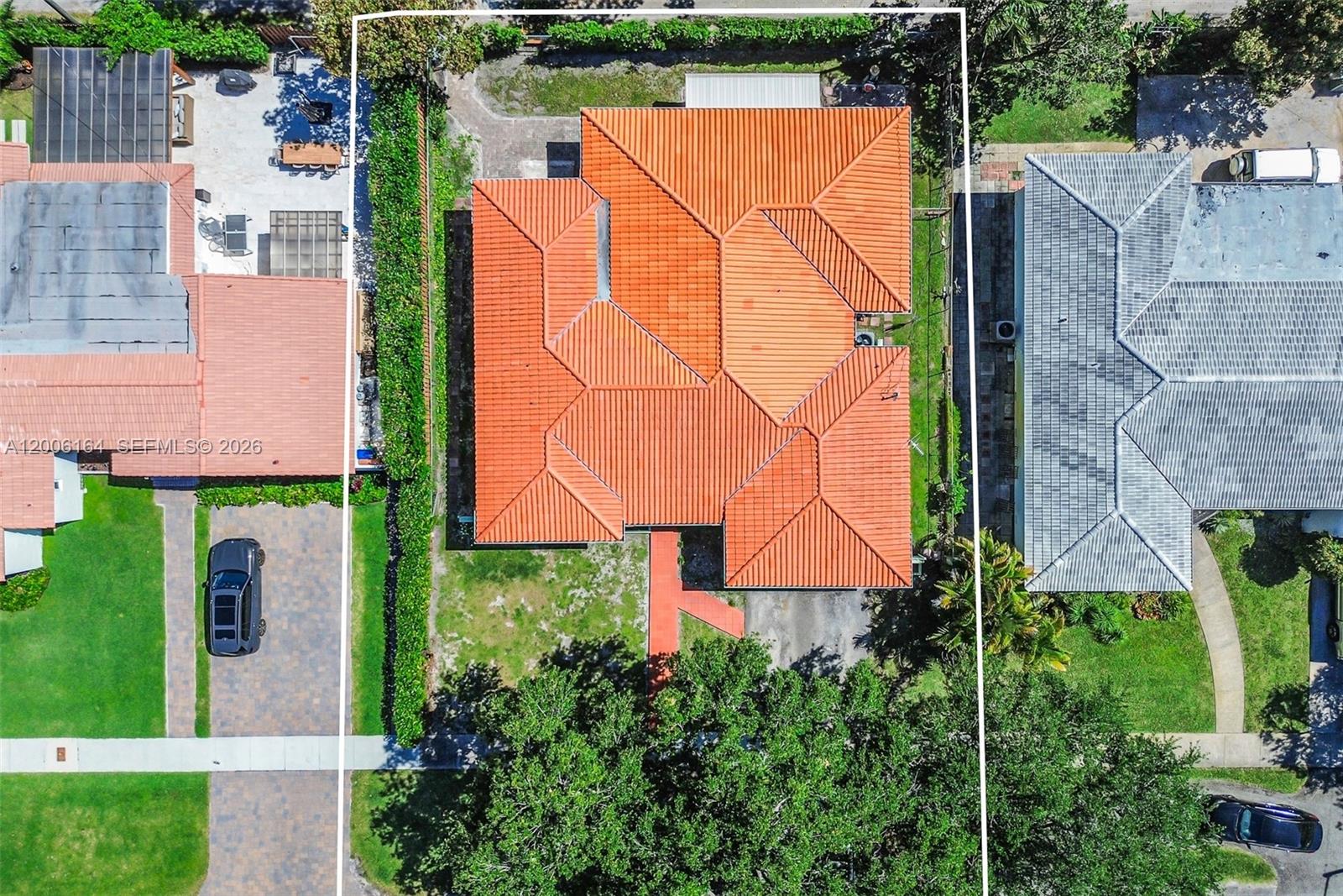 MIAMI SHORES SEC 3 - Residential