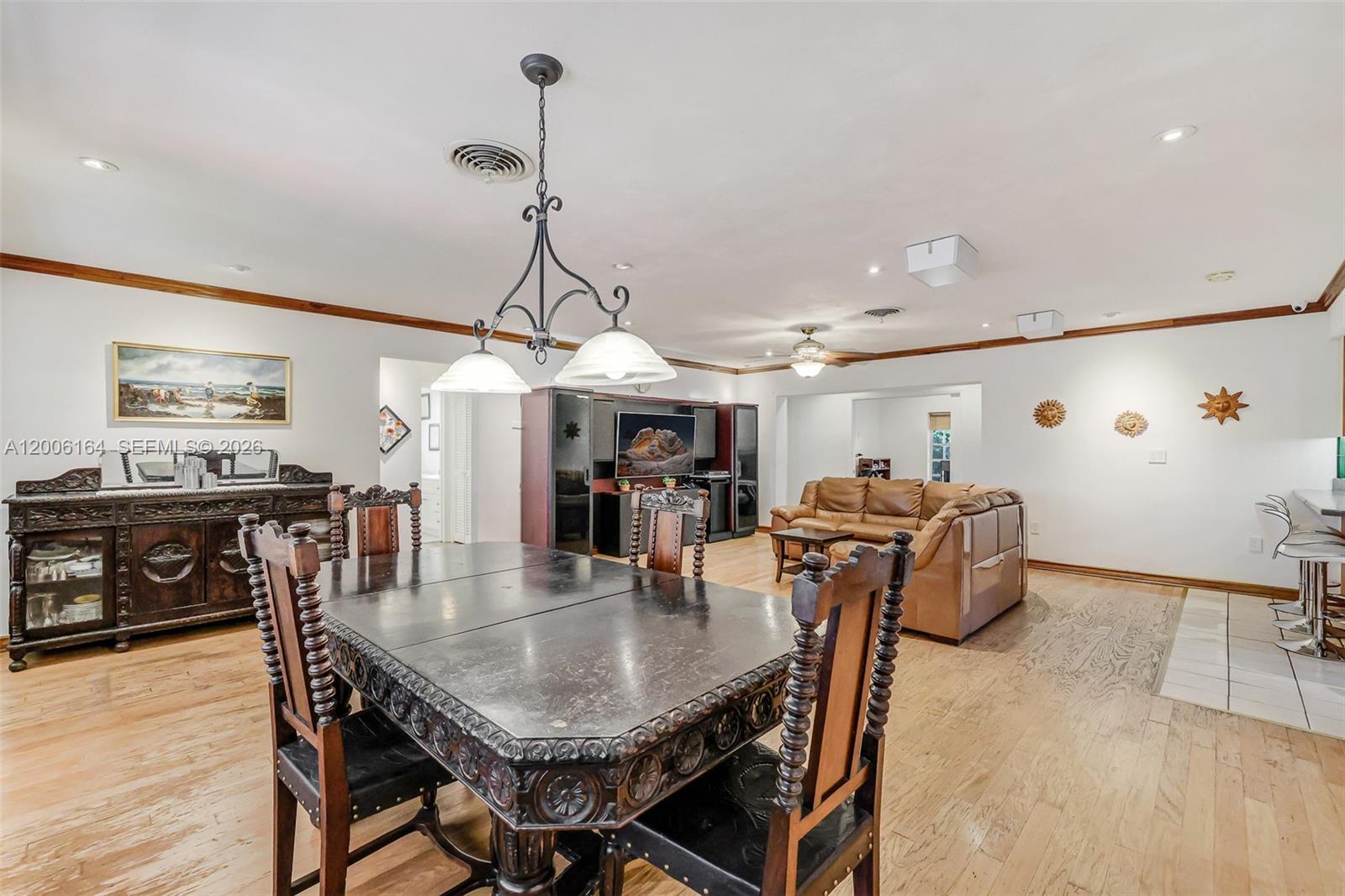 MIAMI SHORES SEC 3 - Residential