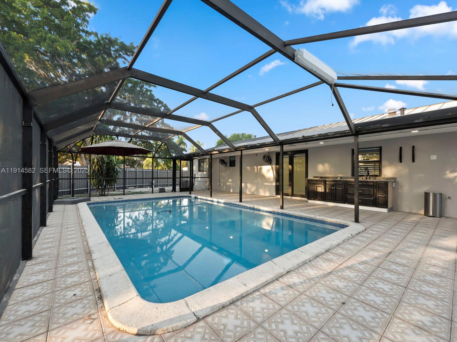 CUTLER RIDGE PINES - Residential Lease