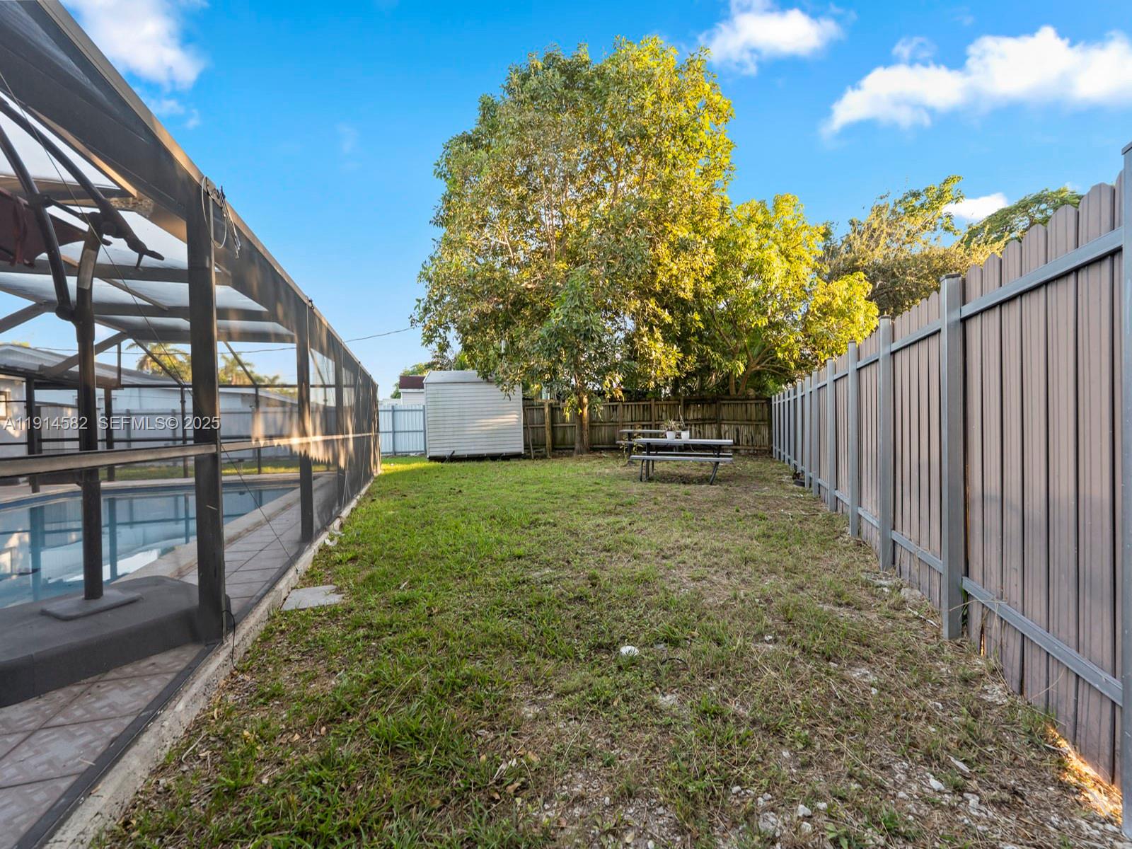 CUTLER RIDGE PINES - Residential Lease