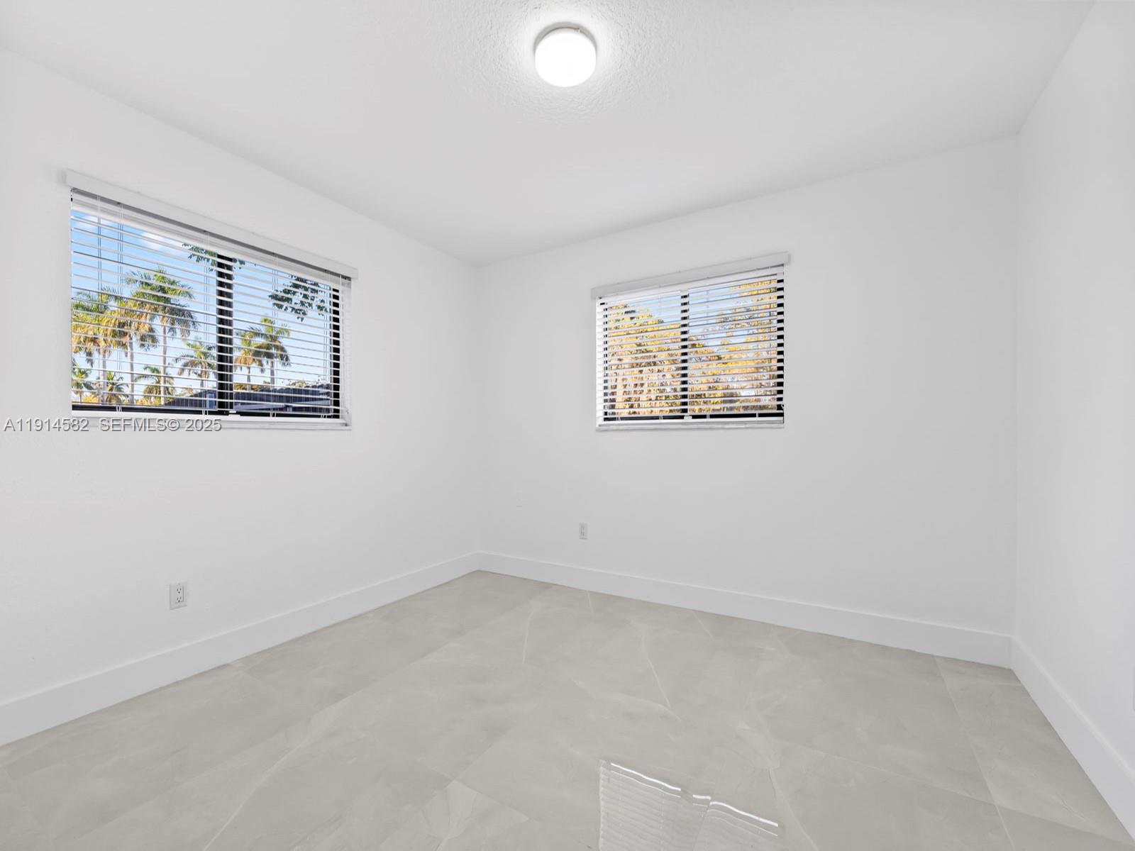 CUTLER RIDGE PINES - Residential Lease