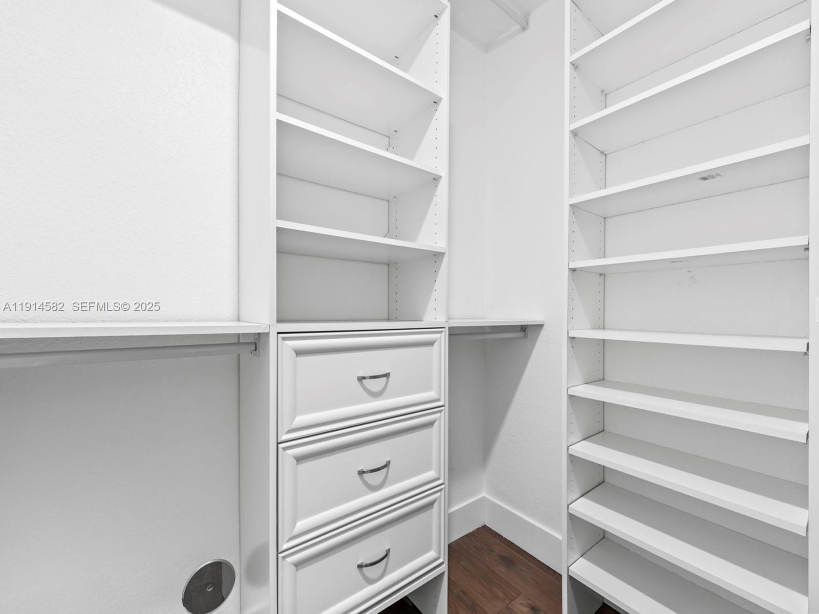 CUTLER RIDGE PINES - Residential Lease