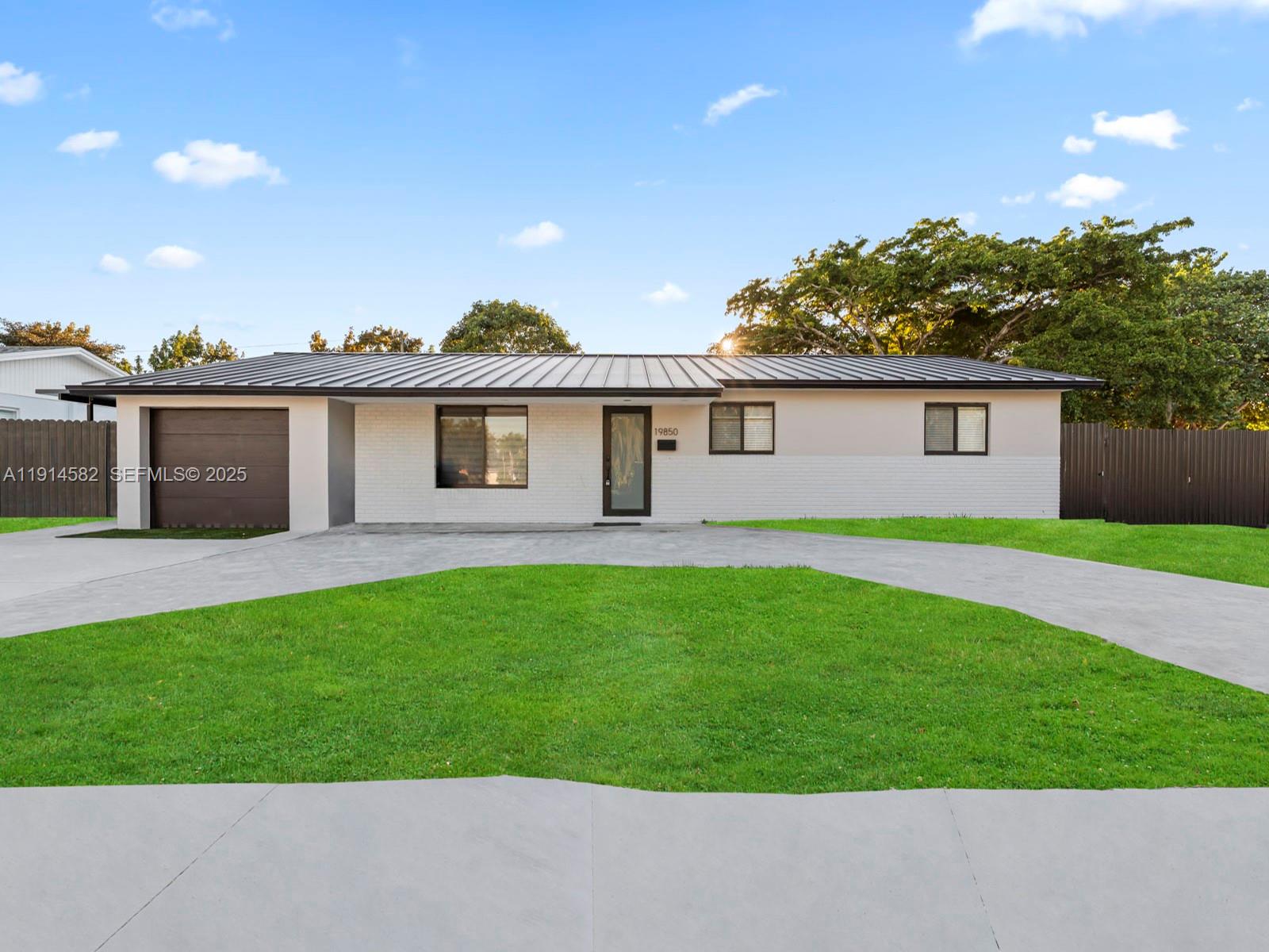 CUTLER RIDGE PINES - Residential Lease