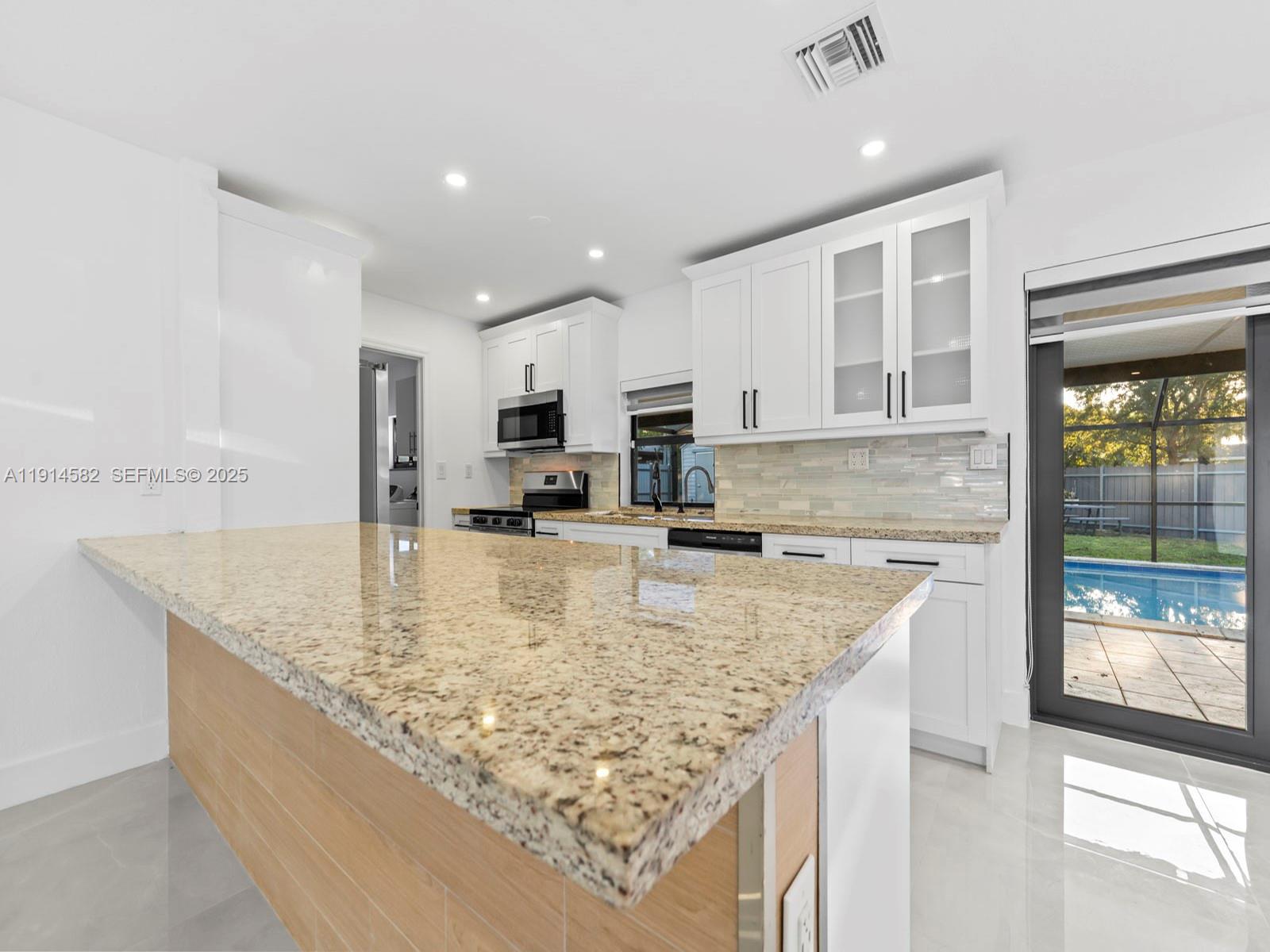 CUTLER RIDGE PINES - Residential Lease