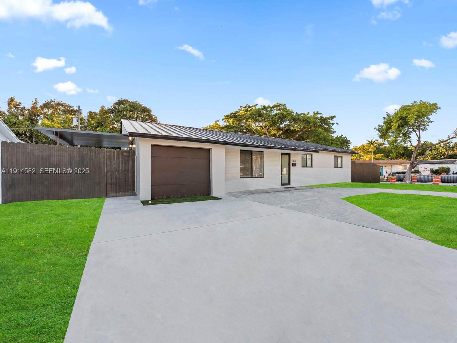 CUTLER RIDGE PINES - Residential Lease