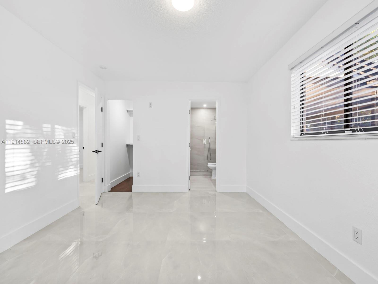 CUTLER RIDGE PINES - Residential Lease