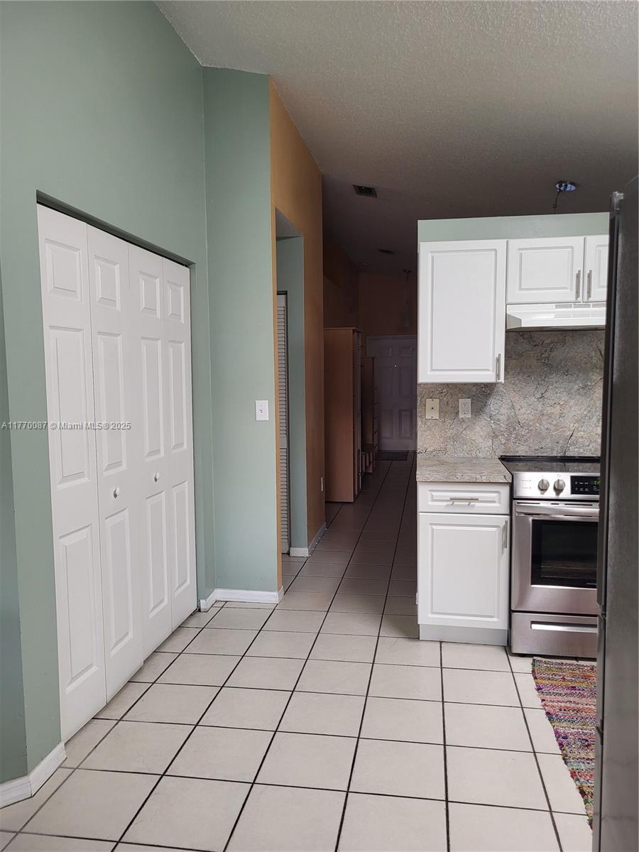 BRIGHTONS MEADOW TRACE - Residential