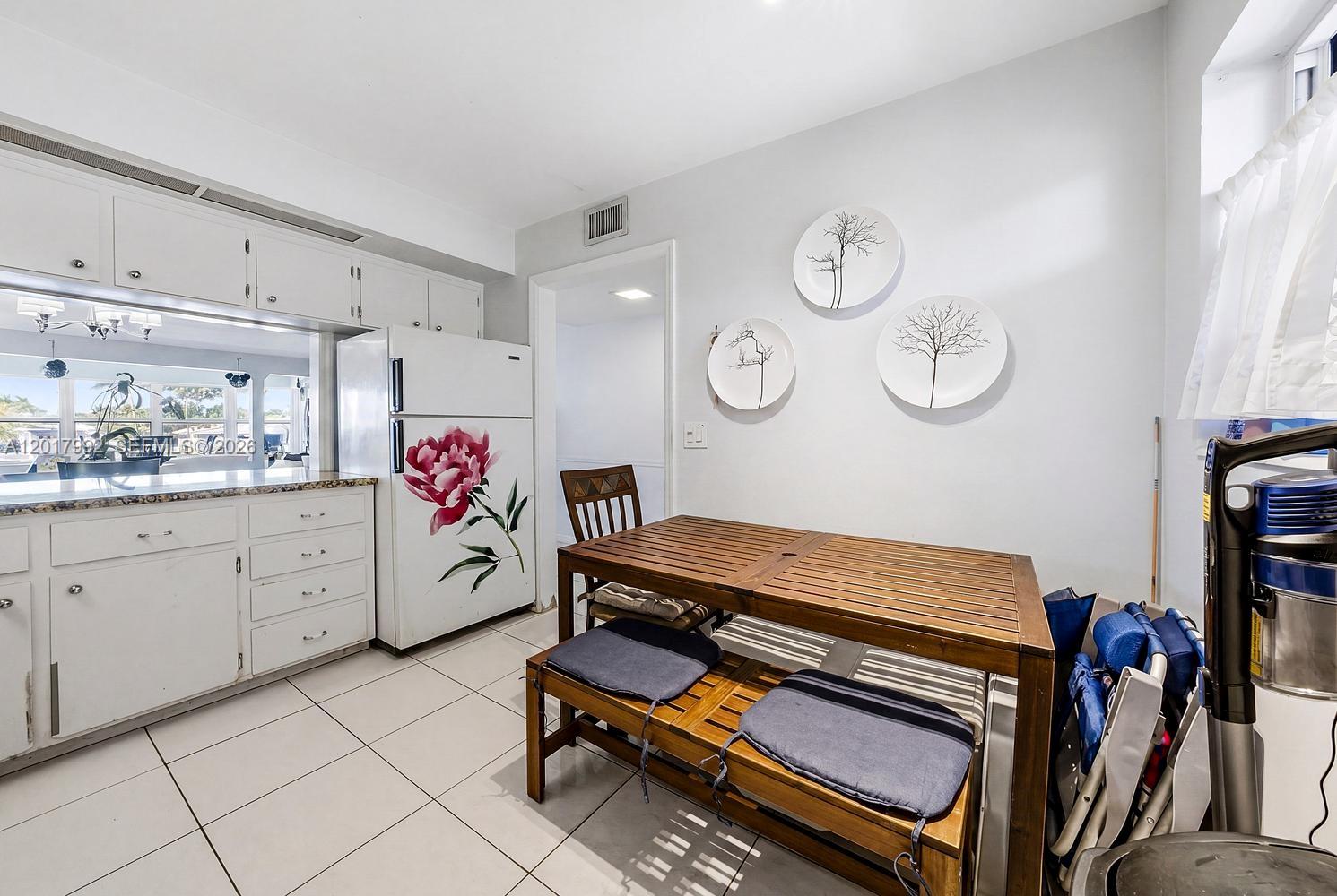 HERITAGE LANDINGS CONDO - Residential