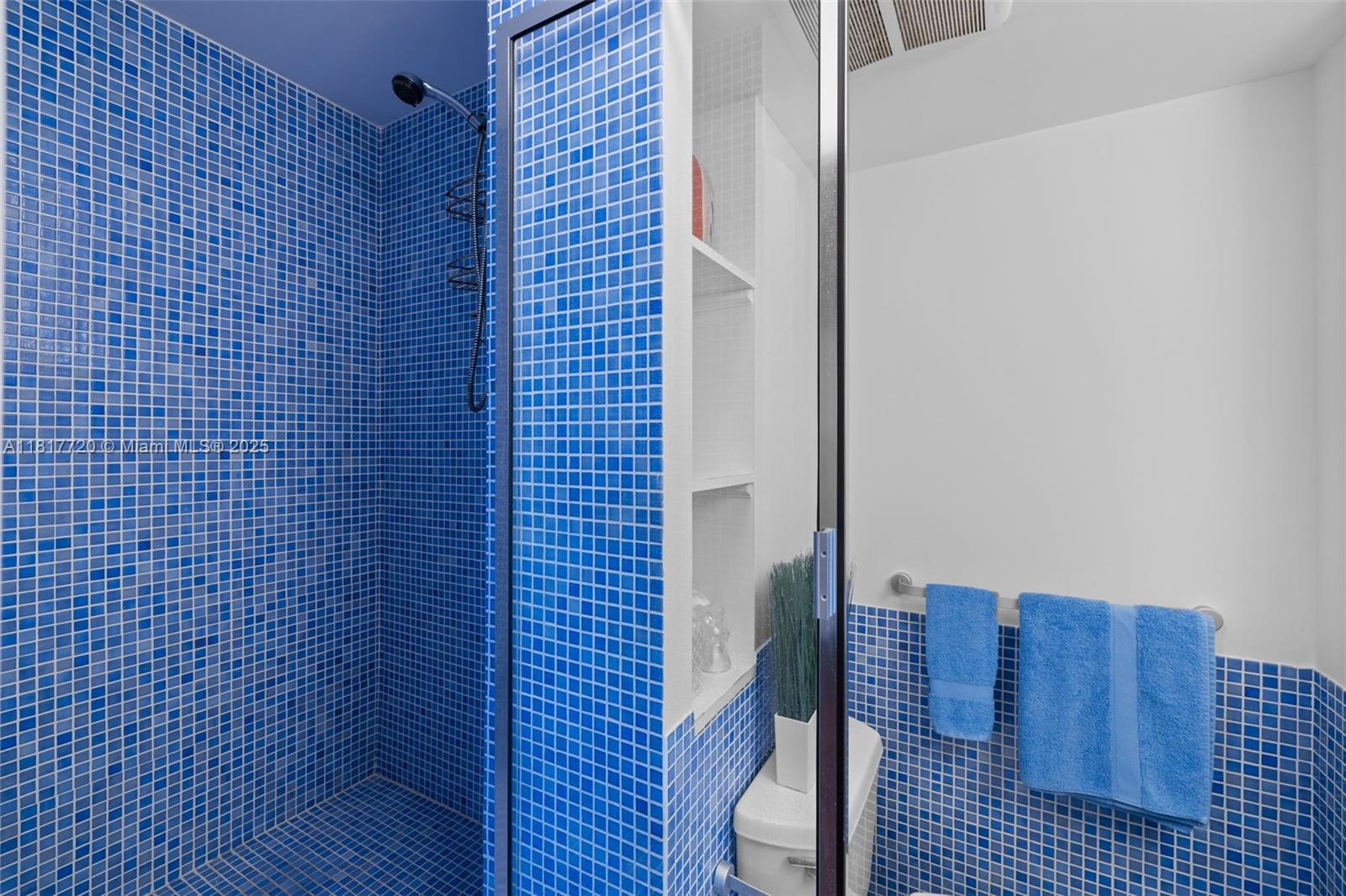 9500 OCEANS CONDO - Residential Lease